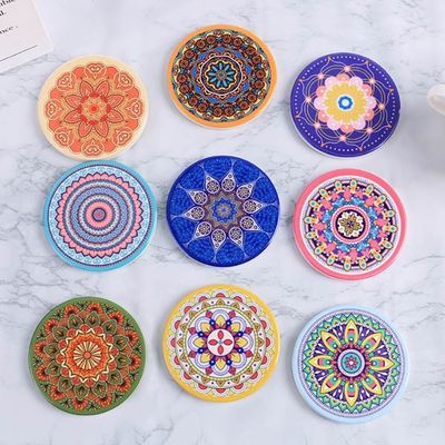 Sottobicchiere ceramico per i sottobicchieri di pietra assorbenti delle bevande con Cork Base