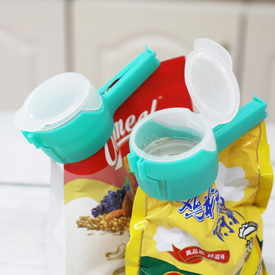 La cucina Chip Bag Food Storage Sealing taglia con versa i becchi