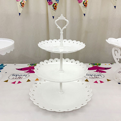 2 3 dolci bianchi di plastica del piatto della frutta del supporto del bigné della fila per nozze