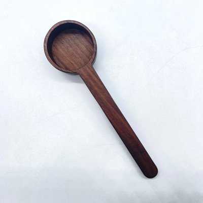 Cucchiaio di caffè di legno di colore di legno che misura per i chicchi di caffè