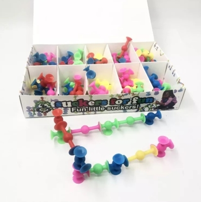 Il pollone di schiocco di Trickshot Stickit dardeggia i giocattoli ha messo Tablegame