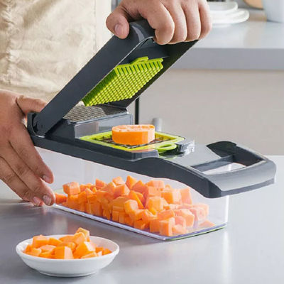 La cucina in serie multifunzionale fornisce l'insieme di verdure di Chopper Shredder dell'affettatrice