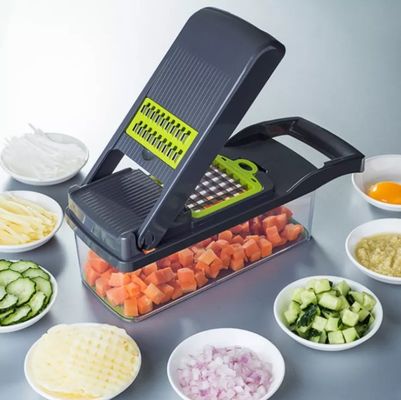La cucina in serie multifunzionale fornisce l'insieme di verdure di Chopper Shredder dell'affettatrice