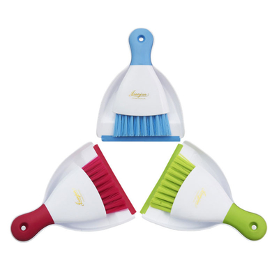 Mini Brush And Dustpan Set di plastica dei bambini per il pavimento Sofa Desk Keyboard And Car