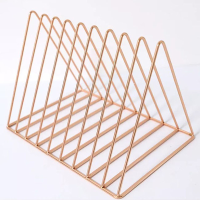 Scaffale per libri da tavolino dell'elettrodomestico di acciaio inossidabile del metallo del triangolo