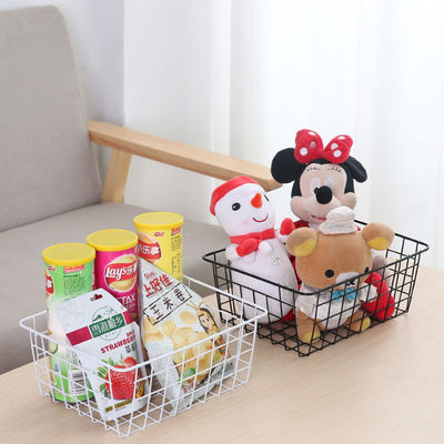 Organizzazione della dispensa dei cesti metallici del metallo dei canestri di stoccaggio di cavo con le maniglie