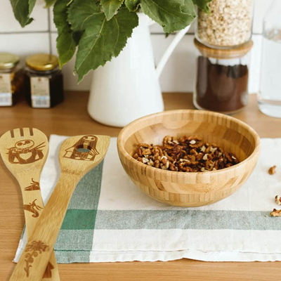 6pcs ha dipinto i cucchiai di legno di Natale messi per la decorazione della cucina