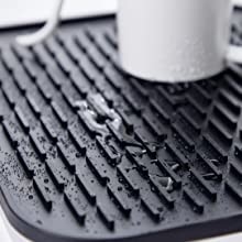 Piatto termoresistente del silicone dello scolapiatti che asciuga il nero del creatore di Mat For Pour Over Coffee