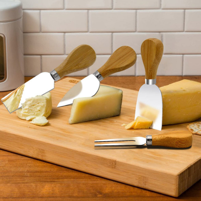 coltelli del formaggio di 4pcs 6pcs messi con l'acciaio inossidabile della maniglia di legno